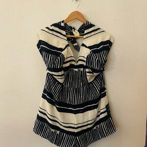 NWT Lulu’s Delphi Blue and White Striped Tie-Front Strapless Romper Size Large